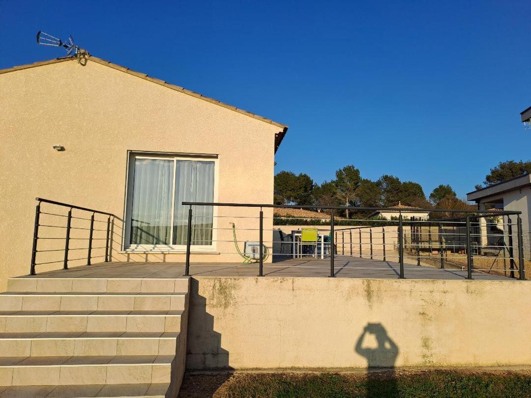 Villa Familiale Avec Piscine, Jardin A 10 Mn D'Uzes Flaux Exterior photo